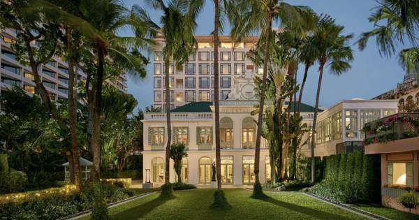 **150 Years of Grandeur: Mandarin Oriental Bangkok Celebrates a Legacy of Luxury**