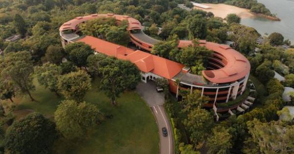 **Capella Hotel Group Bets on Asian Growth with Leadership Power-Up**