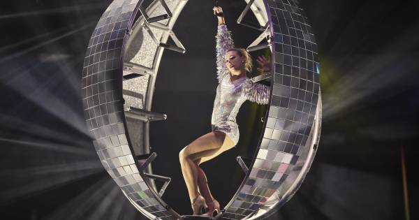 Celebrity Xcel: Where Non-Stop Entertainment Takes the High Seas