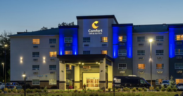 **Choice Hotels Takes the Reins: Canada Expansion Goes Fully Direct**