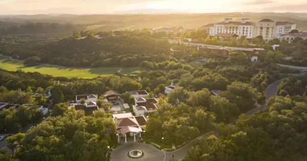 **Hill Country Luxury Gets a Signia Upgrade: La Cantera Set to Debut in Fall 2025**