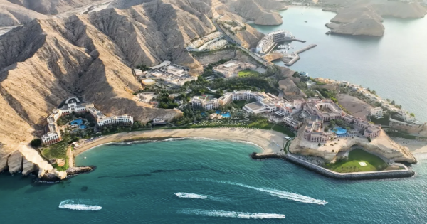**Hilton Unleashes Oman: A Triple Crown of Hotels Set to Transform Muscat's Skyline**