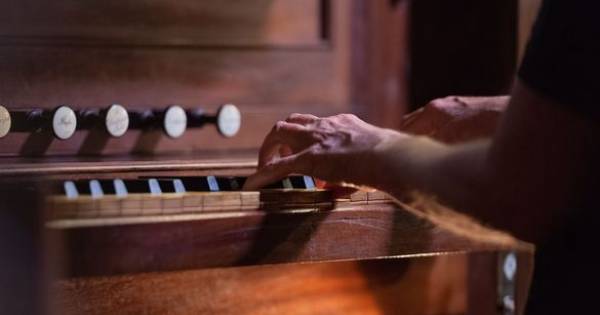 **Island Echoes: Organ & Mandolin Melodies Resonate Through Madeira This October**