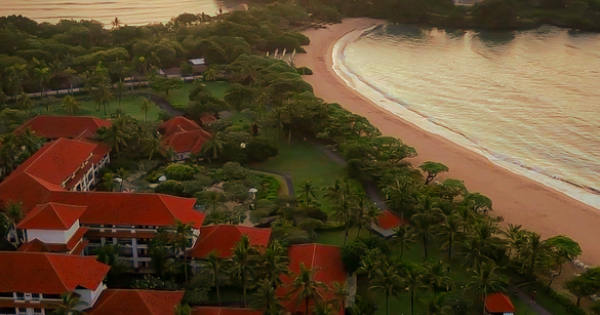 **Nusa Dua: A Sparkling Destination for a Festive Season of Cultural Immersion and Luxury**