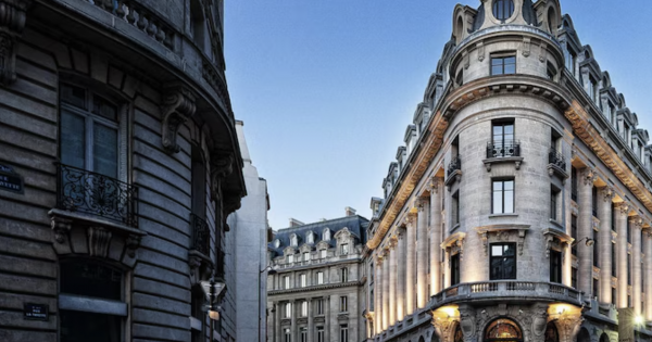 **Radisson Roars Ahead: 210+ New Hotels Propel Global Expansion in 2025**