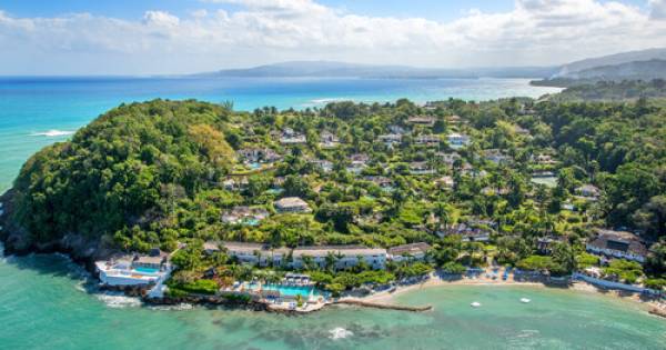 Round Hill: Where Jamaican Spring Blooms with Timeless Elegance