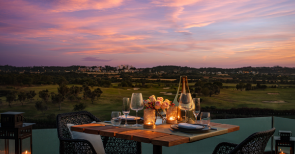 **Sun, Sand & Swings: Your Algarve Holiday Awaits at Victoria Golf Resort This Christmas**