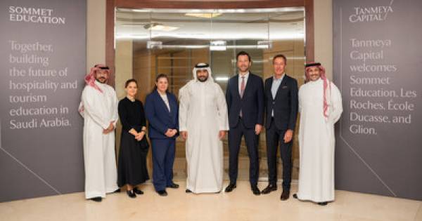 **Vision 2030 Boost: Saudi Arabia & Switzerland Forge Tourism & Talent Alliance**