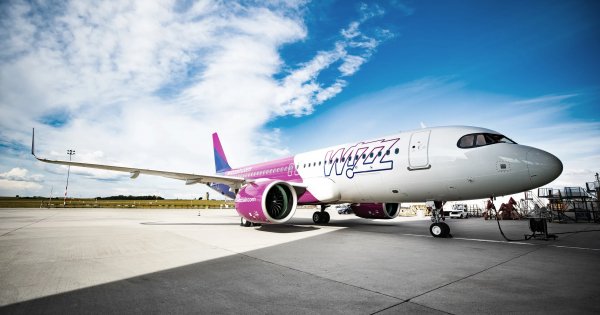 **Wizz Air Sparks Spanish Sunshine: New Gatwick-Valencia Flight Takes Off**