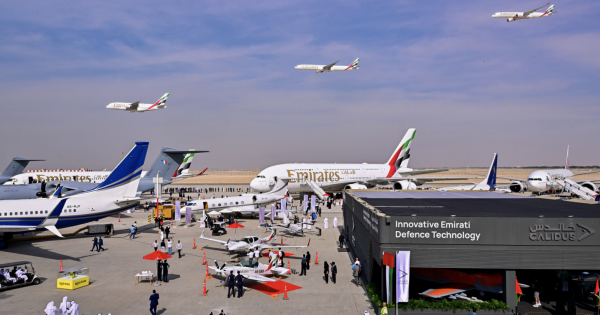Emirates Unveils Powerful A350, Signaling Future of Luxury and Efficiency