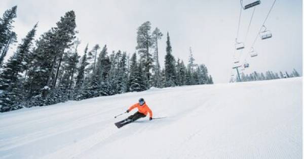 Montana's Powder Paradise: Get Ready for an Epic Ski Season