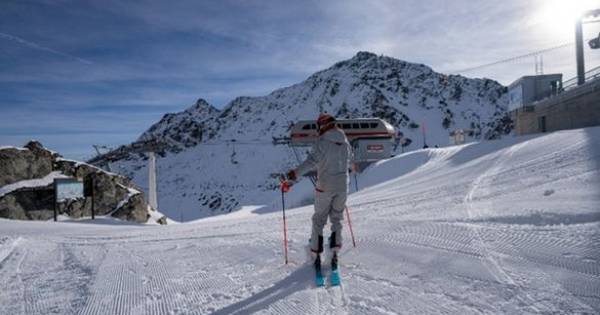 Verbier Takes the Crown: Switzerland's Premier Ski Destination for 2025
